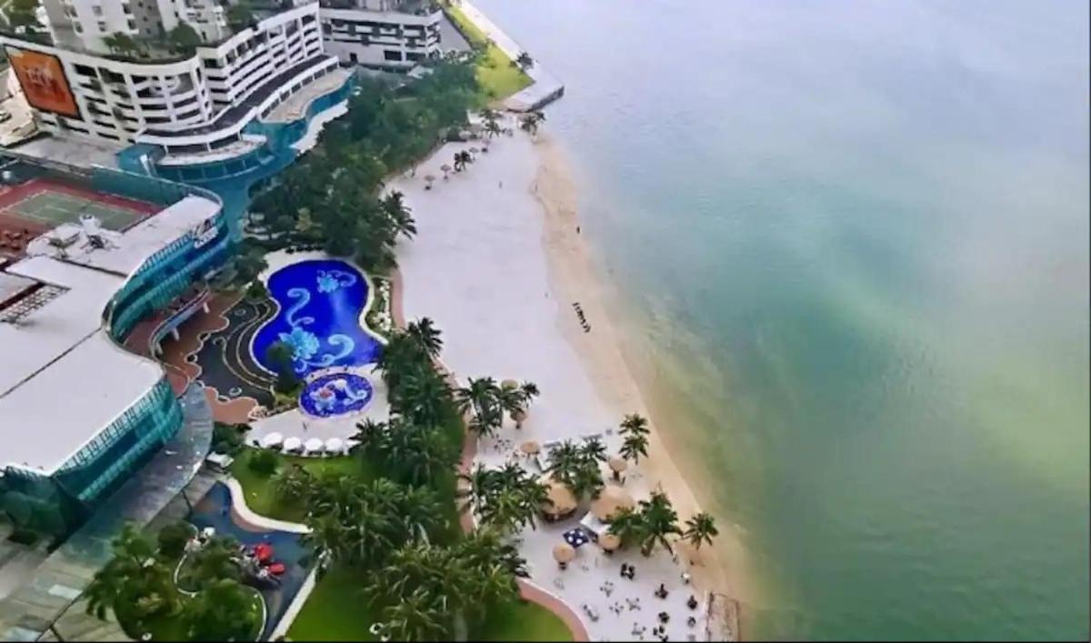 Luxury Seaside Retreat * Johor Bahru