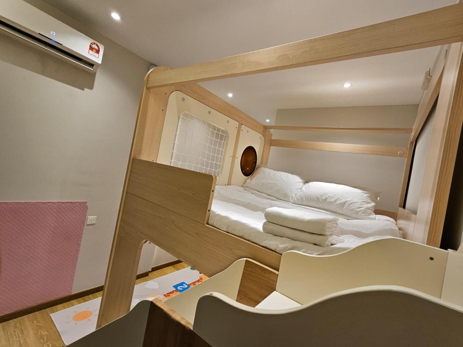 Pangsapuri Luxury Seaside Retreat